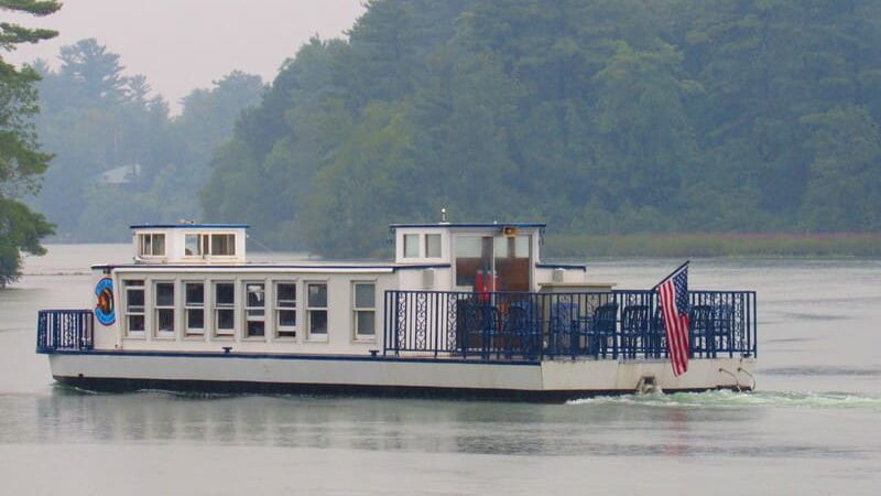 Lady of the Lakes Boat Cruises in Waupaca, WI | Clearwater Harbor Waterfront Restaurant & Bar